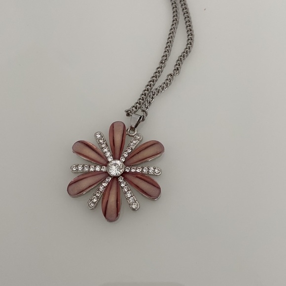 Necklace - Picture 2 of 2